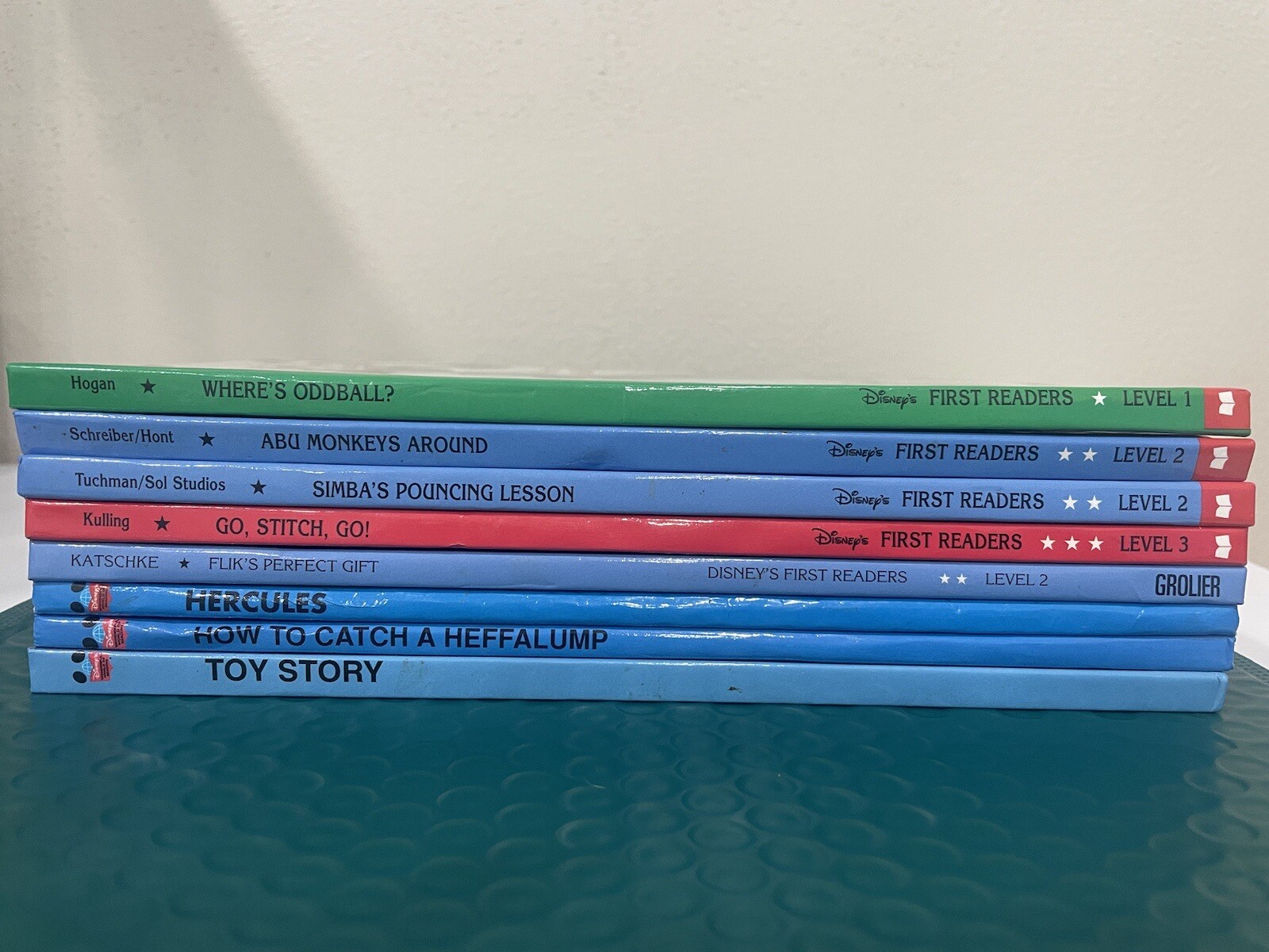Disney Reading Picture Books Lot of 8 Books Hardcover. Reading Levels 1,2&3.
