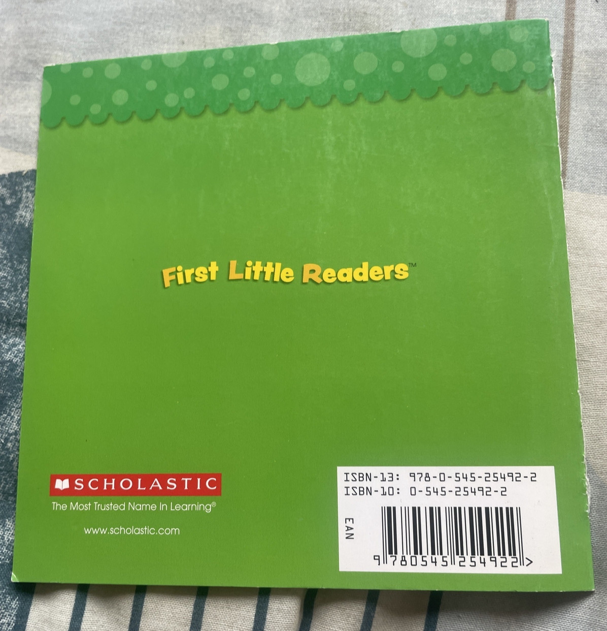 FIRST LITTLE READERS, LIZ CHARLESWORTH, TAIL TALE, 14 by 14CM