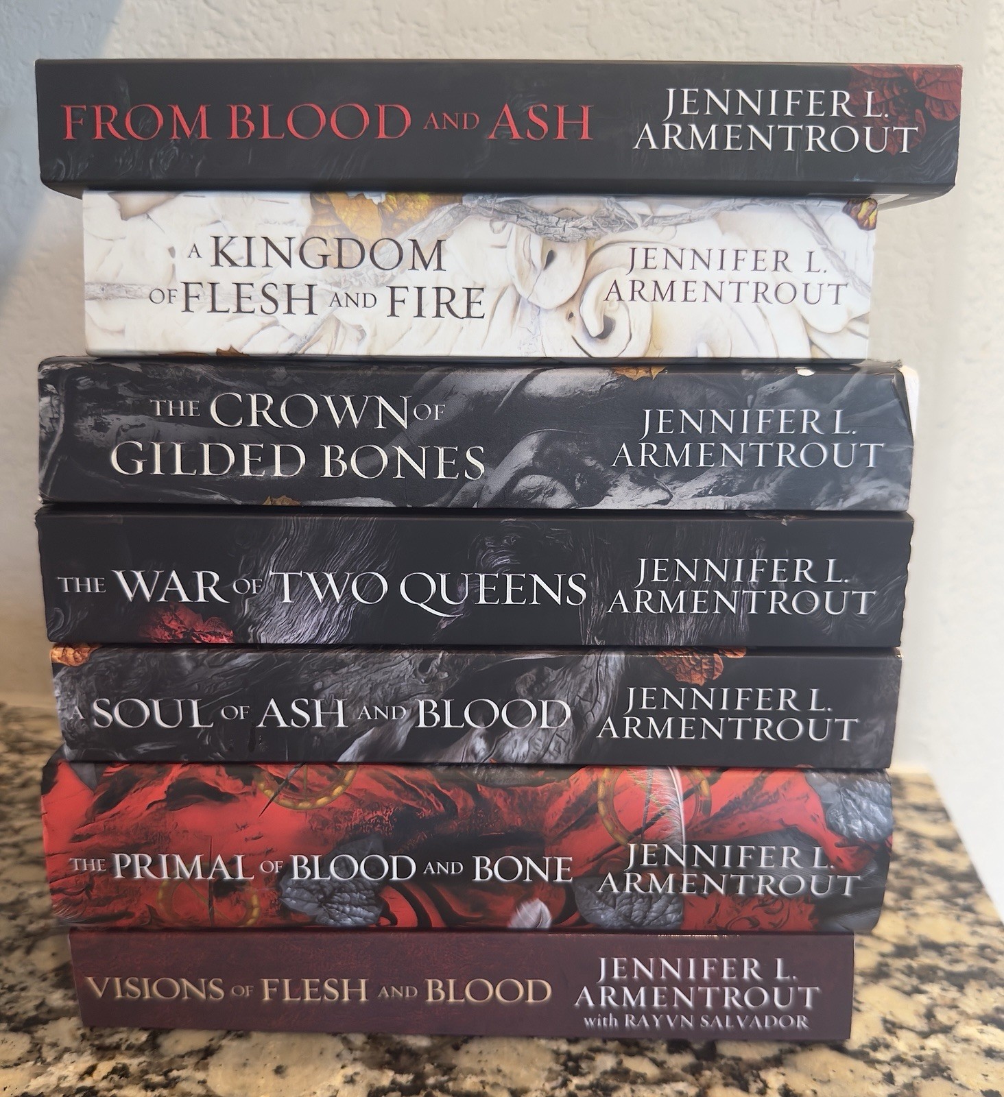 Blood and Ash Book Set x7 – includes Visions of Flesh and Blood – Armentrout