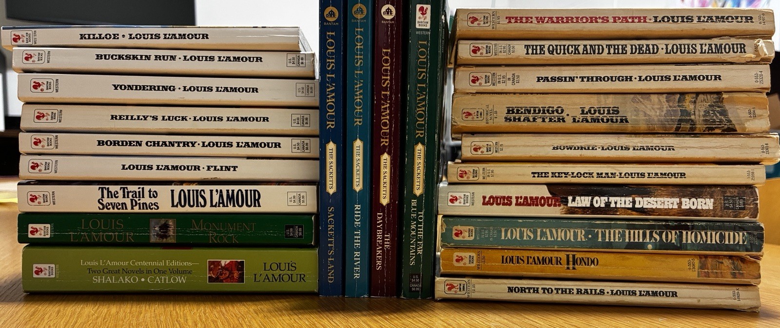 Louis L’Amour Western Novels Book Paperback Miscellaneous Collection Lot Of 22