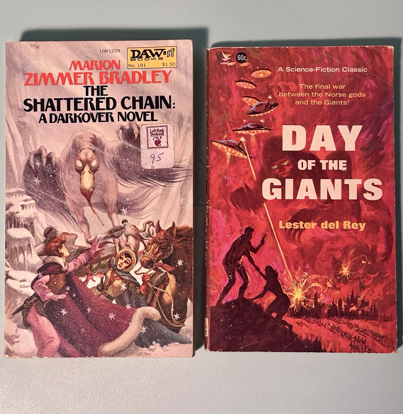 [Lot of 20] Vintage Sci-fi Fantasy Paperbacks CLEAN Great Mixed Authors & Titles