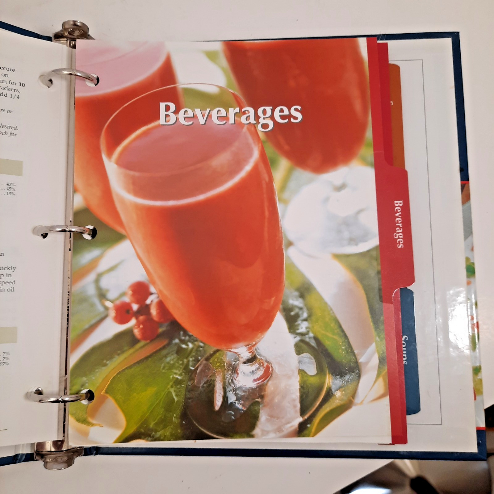 Vita Mix Whole Food Recipes For Better Living Binder Cookbook 260 page Very Good