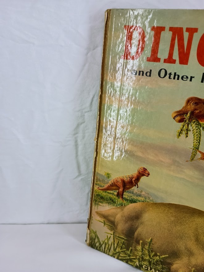 Dinosaurs and Other Prehistoric Reptiles – Giant Golden Book 1977 Print VTG