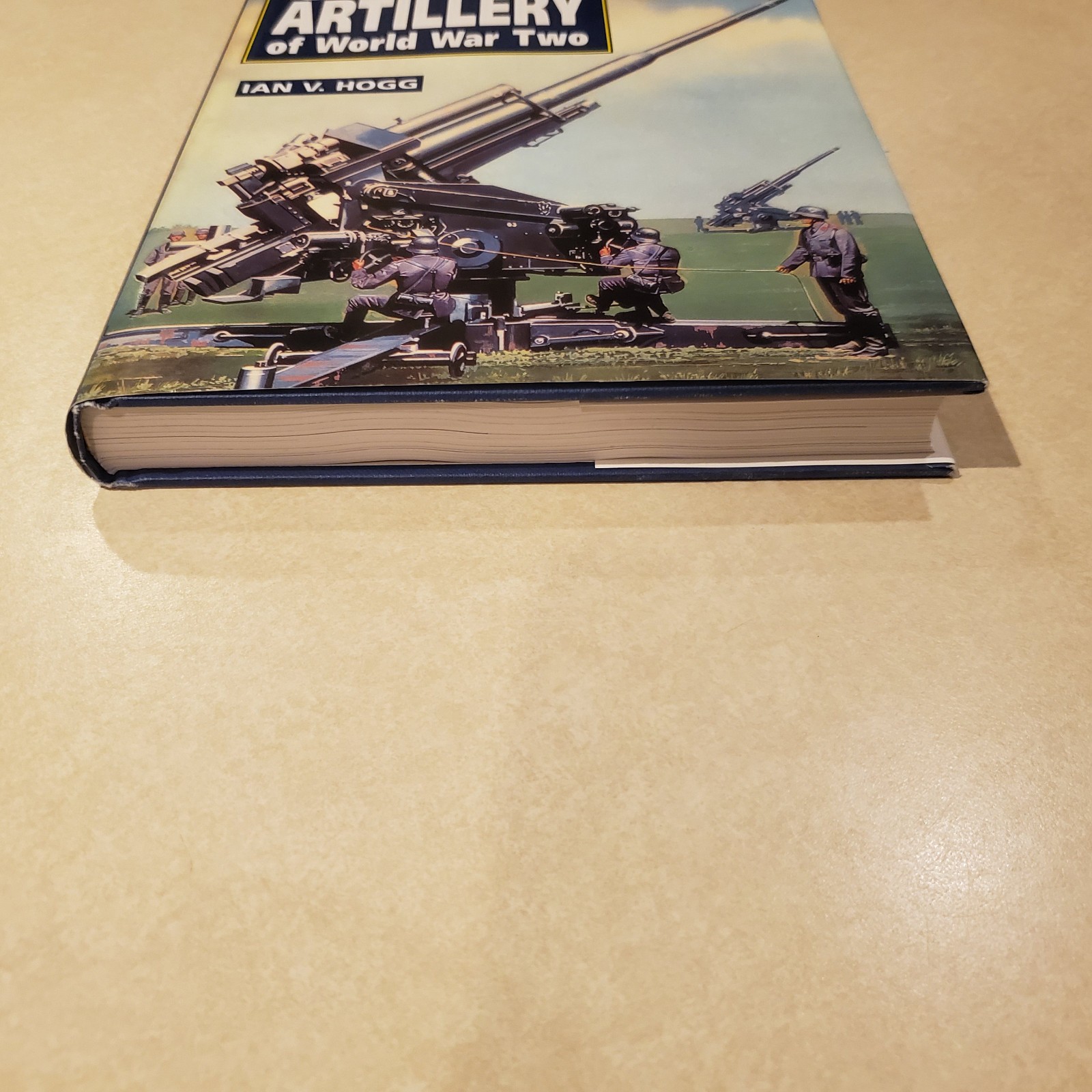 German Artillery of World War Two by Ian V Hogg hardcover illustrated