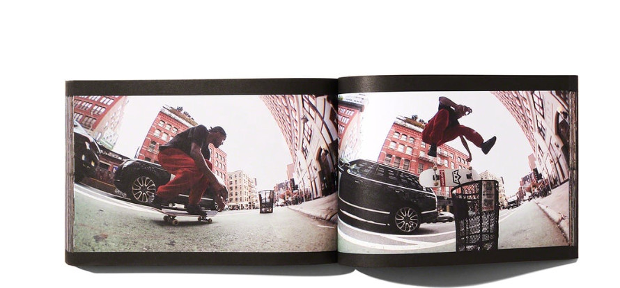 Supreme Play Dead Book Multicolor 324 Pages FW22 Supreme New York 2022 Free S&H