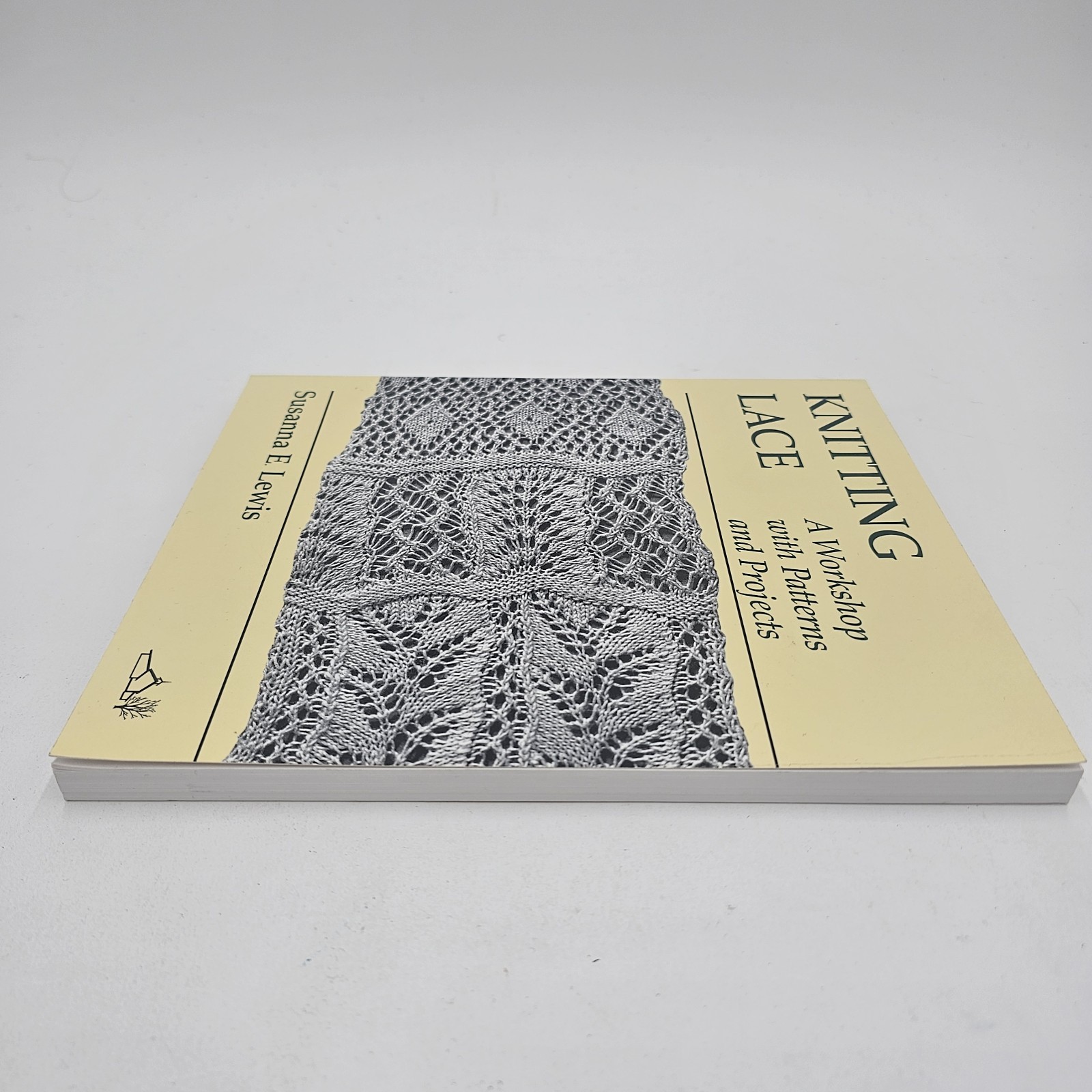 NEW | Knitting Lace Workshop Patterns Projects Susanna Lewis | 91 Motifs Sampler