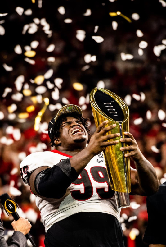 How ‚Bout Them Dawgs! Georgia Football Hardcover Book NEW 2021 Championship