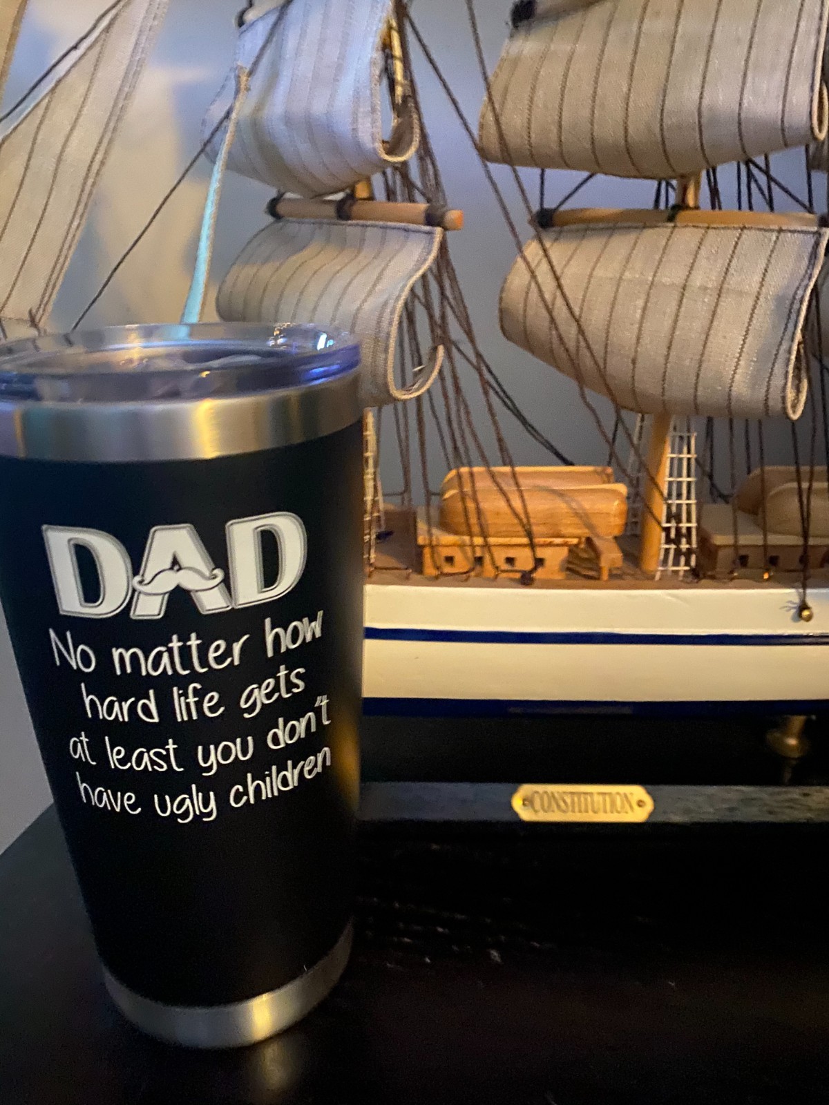 Leak-Proof 20 Oz Stainless Steel Tumbler – Perfect for Dads Who Love Drinks