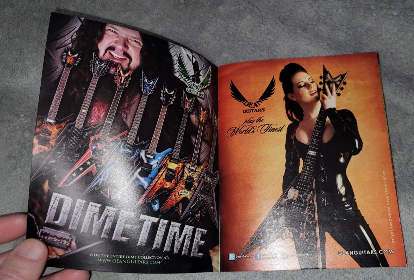 Pantera Special Collector’s Edition The Making of Cowboys from Hell mini-mag