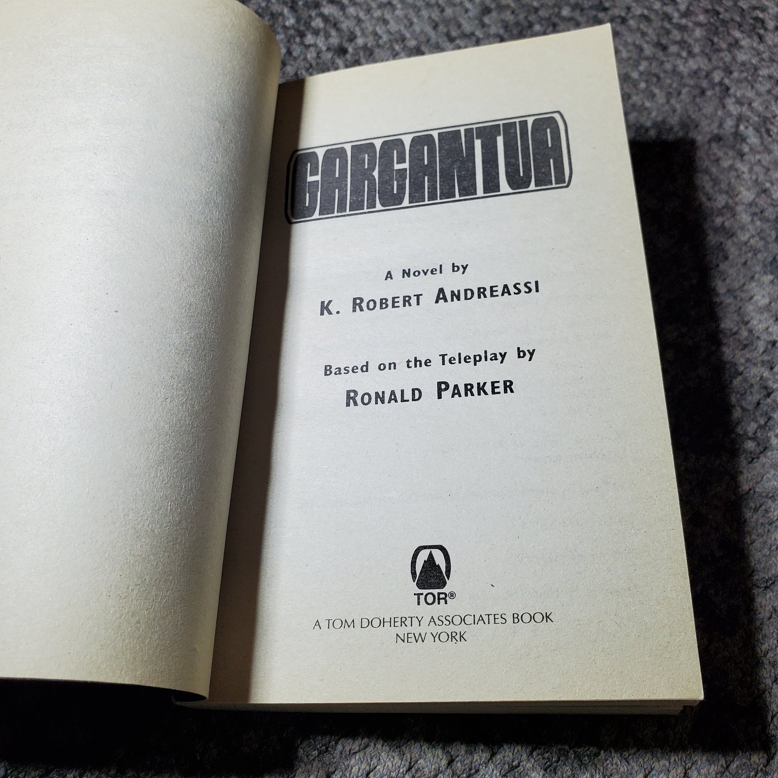 Gargantua K. Robert Andreassi 1998 First Edition Fox TV Monster Thriller Tor