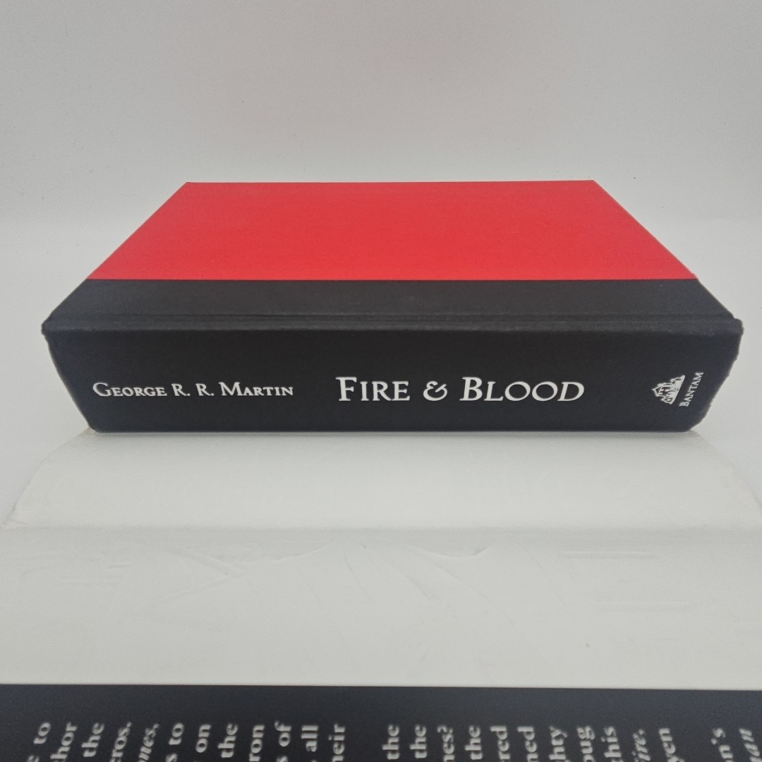 Fire & Blood by George R.R. Martin (2018 Hardcover DJ 1st/1st VG Illustrated)