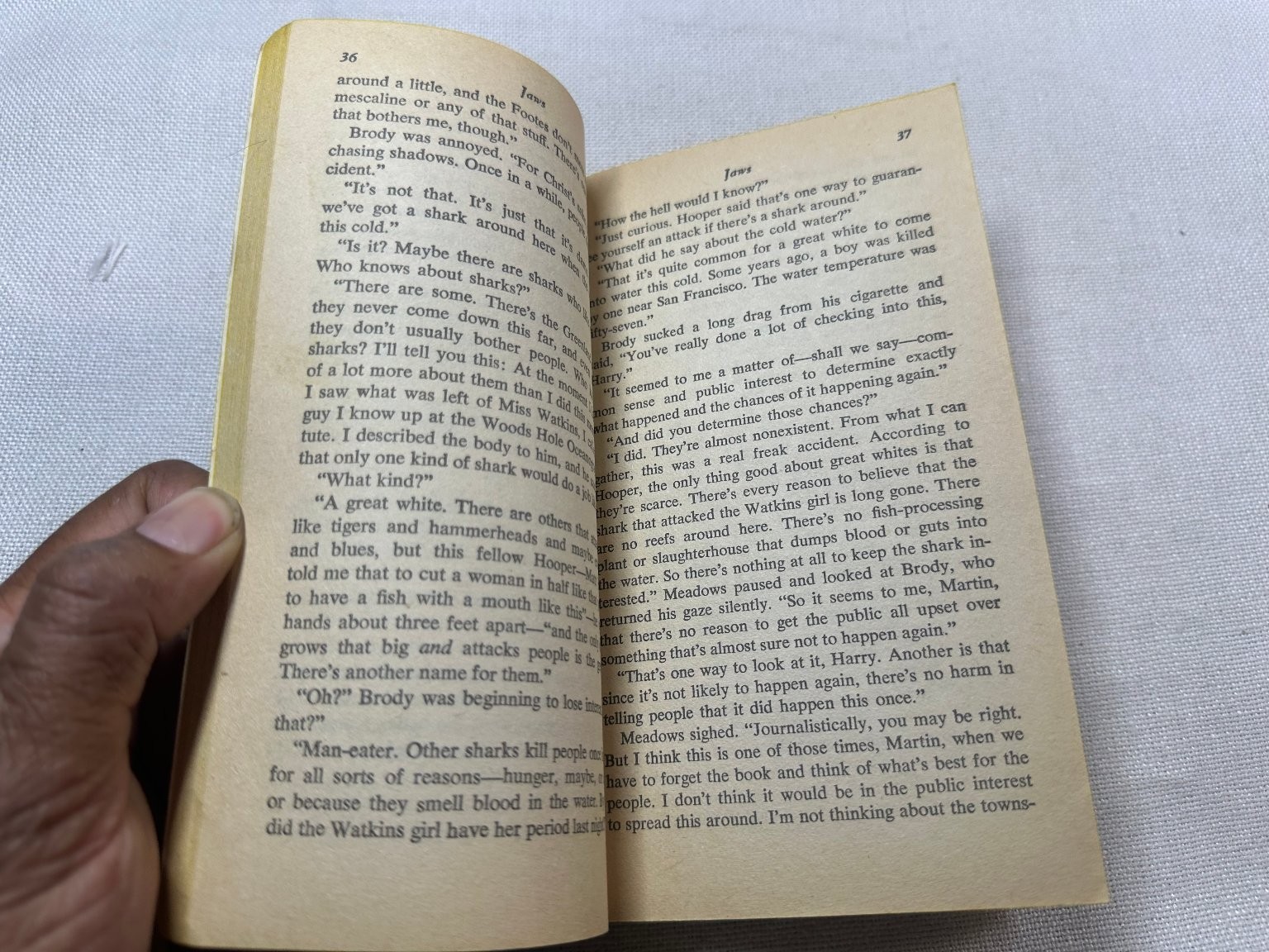 Jaws Peter Benchley 1975 Bantam Edition Thriller Novel Shark Classic
