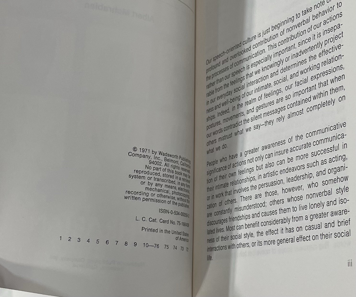 SILENT MESSAGES Albert Mehrabian 1971 Trade Paperback Nonverbal Communication