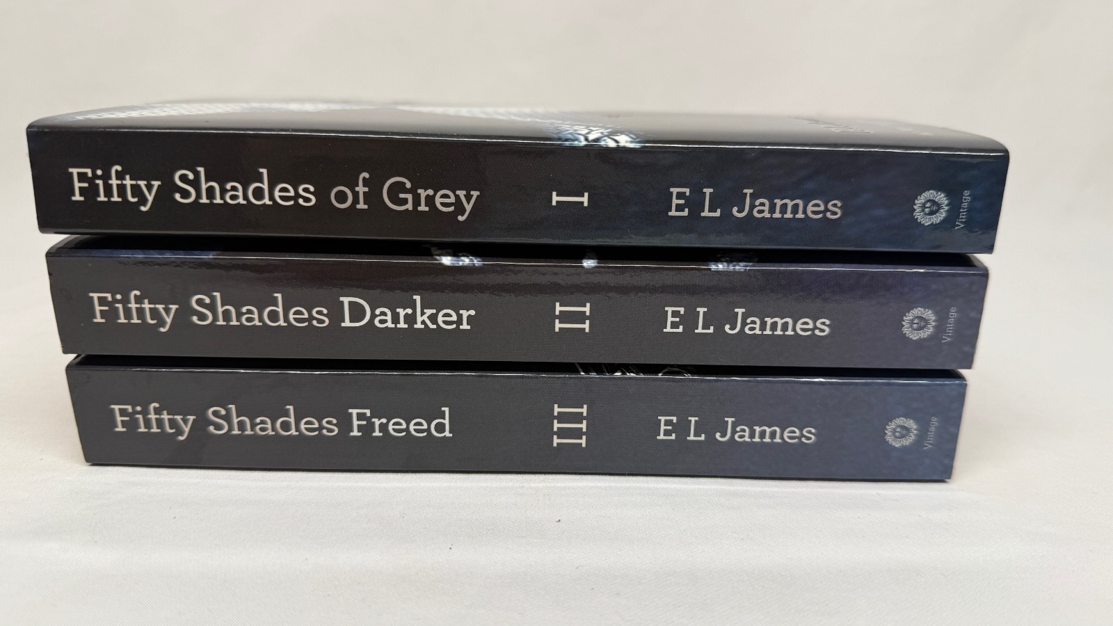 Fifty Shades Grey, Fifty Shades Darker & Fifty Shades Freed – Paperback Boxset