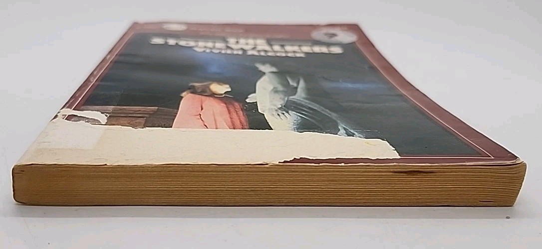 Stonewalkers by Vivien Alcock (1990, Digest Paperback)