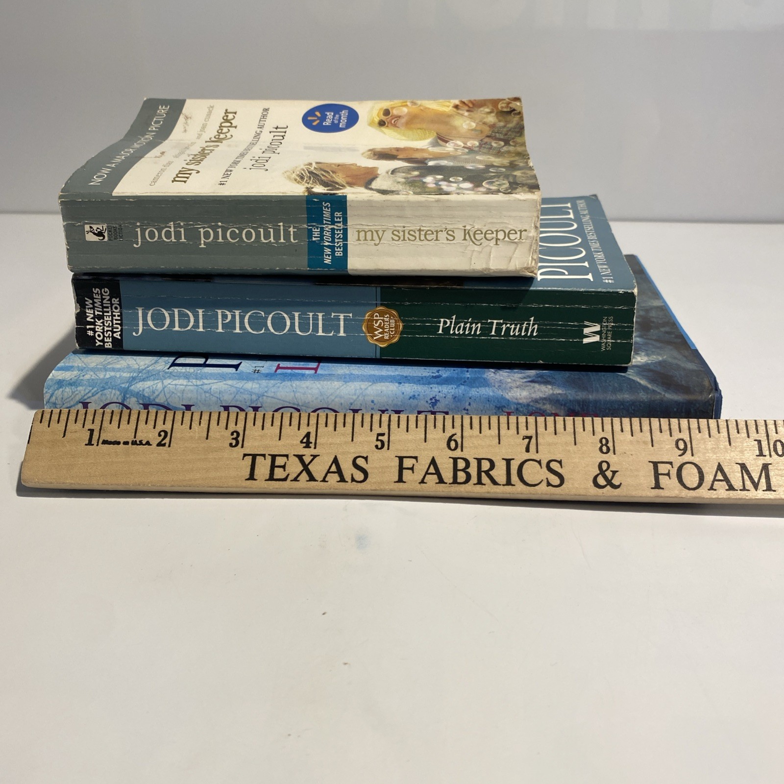 Jodi Picoult Novels, Lot Of 3, Mixed Lot, Hardcover, Paperback, English