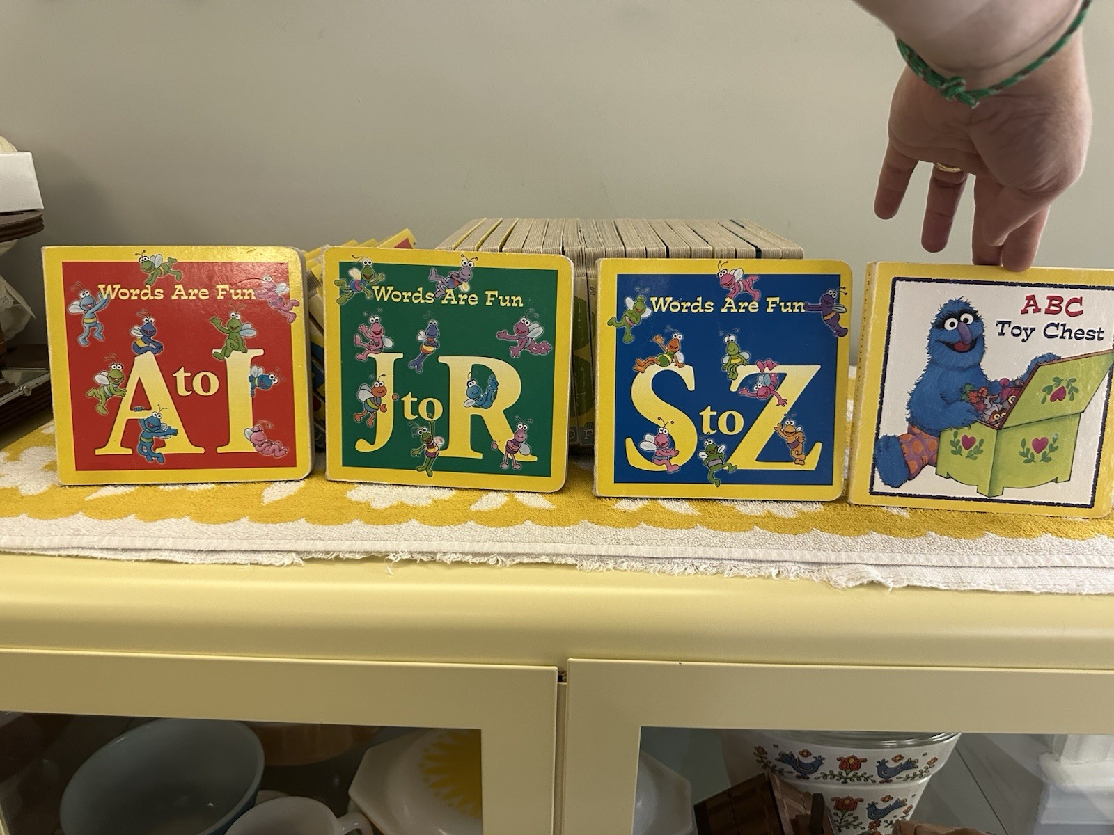 Vintage 26 Sesame Street Alphabet Interlocking ABC Board Book Set A-Z & Others!