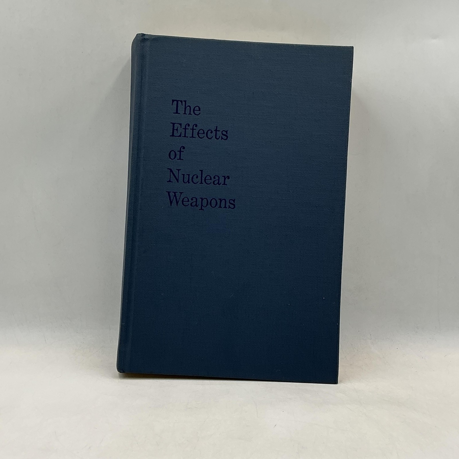 THE EFFECTS OF NUCLEAR WEAPONS Glasstone Dolan HC 1977+ Bomb Effects Computer M7