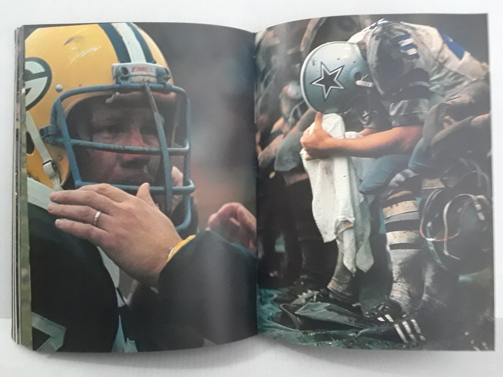 THE PRO FOOTBALL EXPERIENCE David BOSS 10.5 x 14 x 1.5 in Hardcover Coffee Table