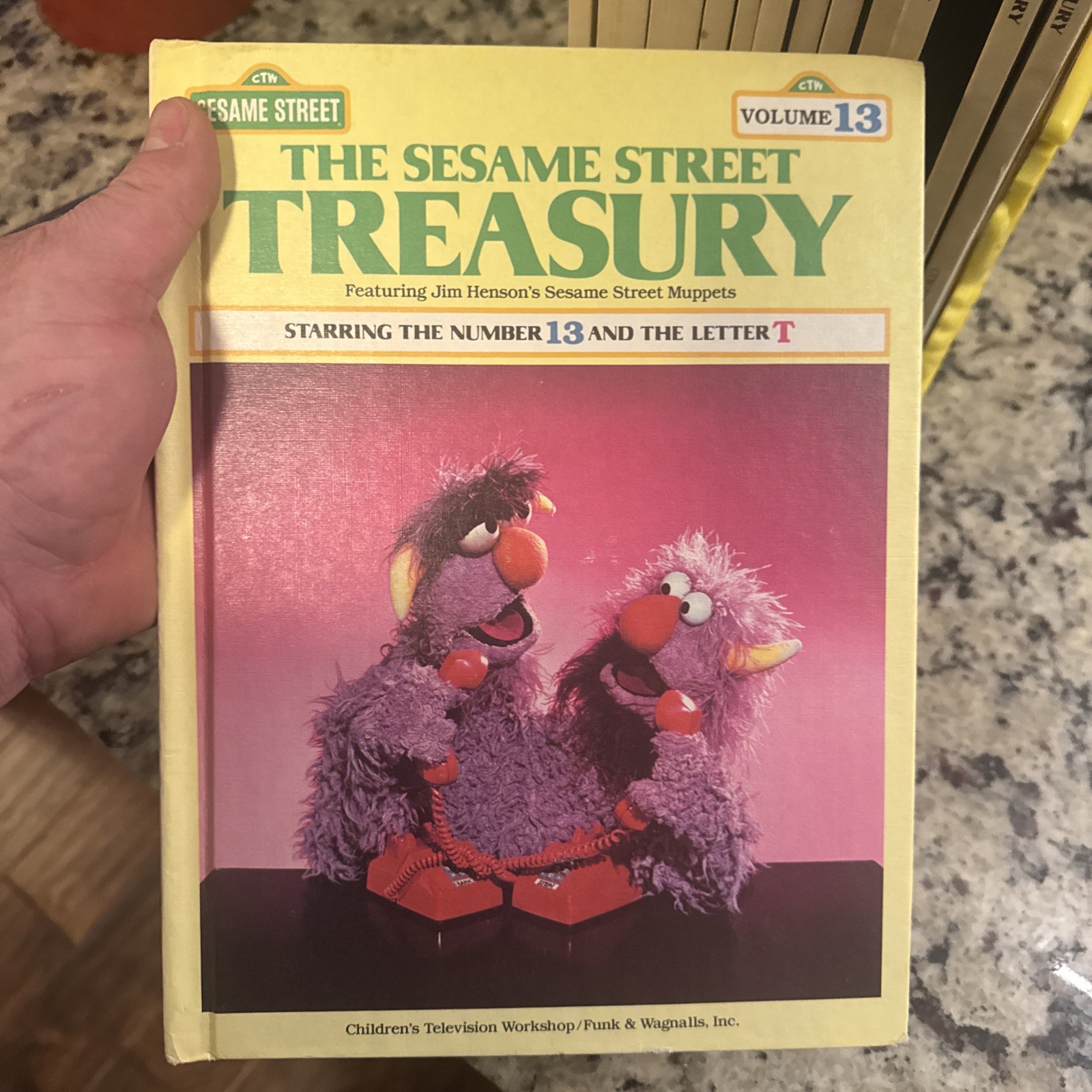 Complete Sesame Street Treasury Set 1-15 w/ Big Bird Holder 1983 CTW Books
