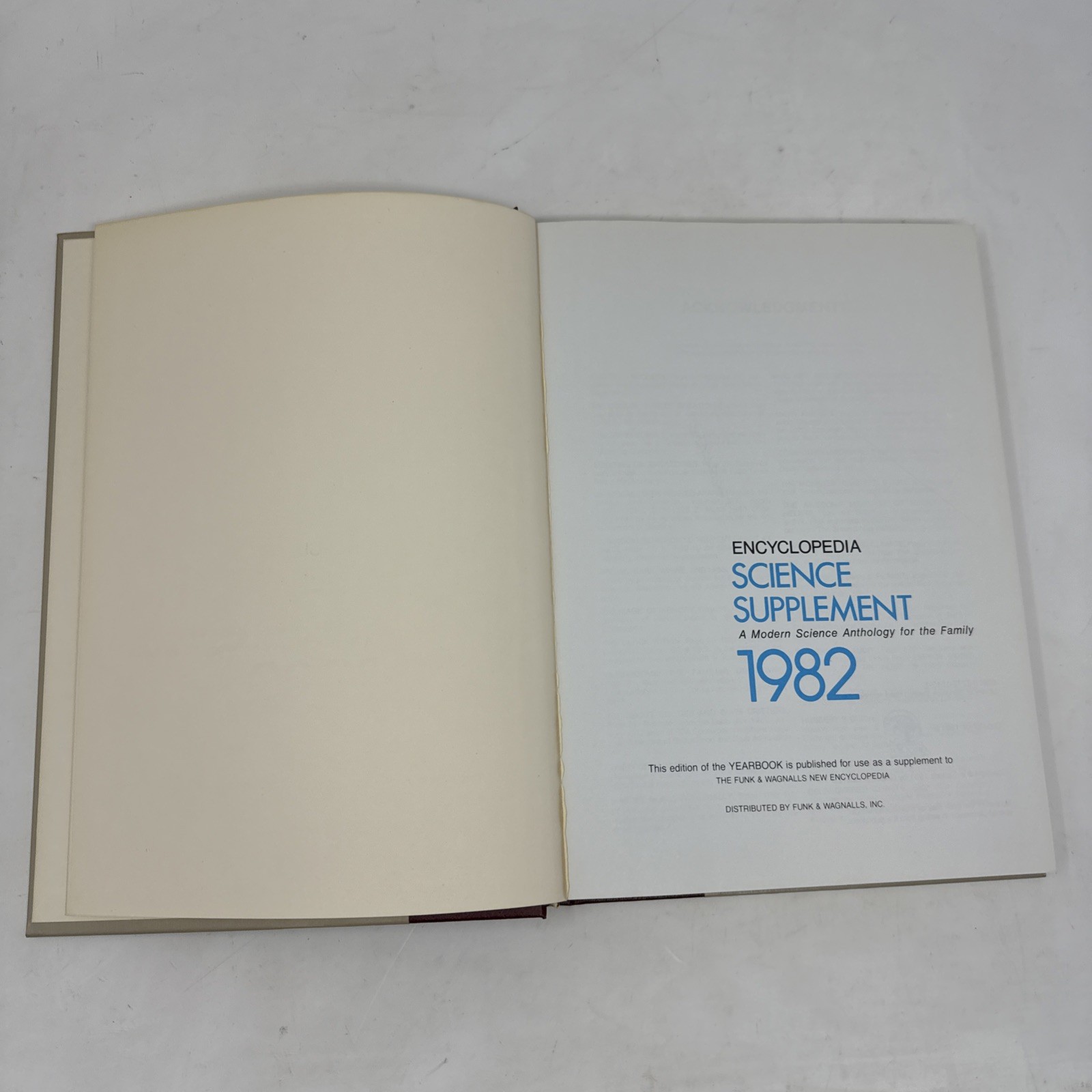 Funk and Wagnalls Science Yearbook 5 Hardcover Supplement Volume Lot 1980 – 1984