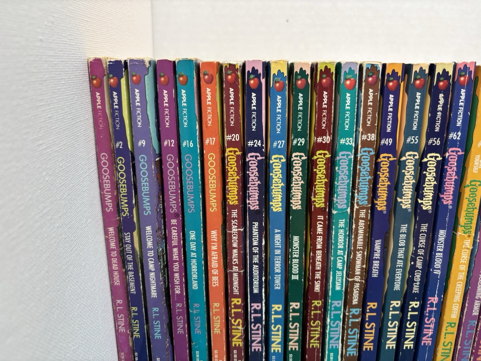 26 Piece Goosebumps R L Stine Book Lot Some Rare
