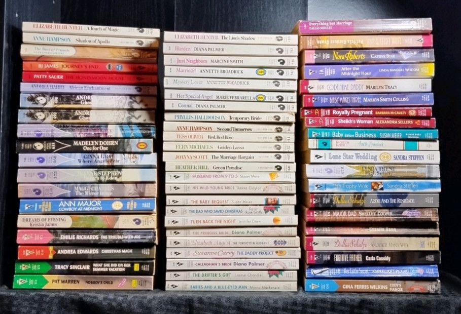 ROMANCE PAPERBACKS – BUILD YOUR OWN LOT Silhouette