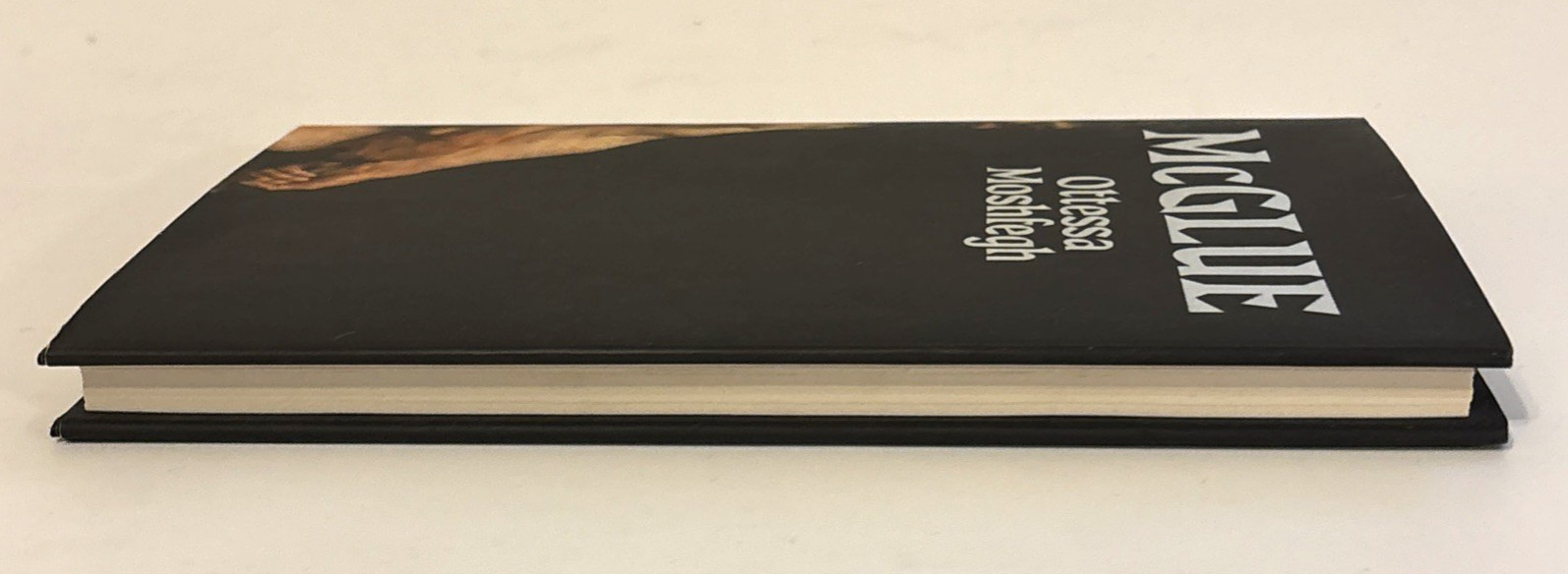 McGlue by Ottessa Moshfegh (2024) – Hardcover – Like New – Modern Literature