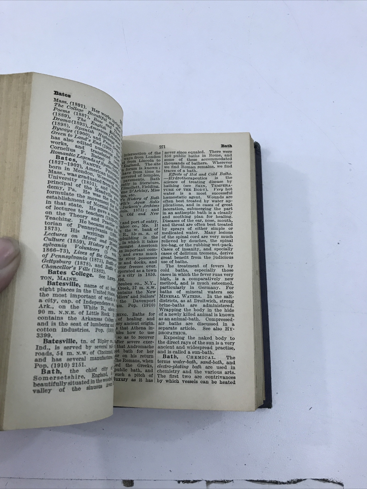 Standard Encyclopedia – Funk And Wagnalls Company (Hardcover)