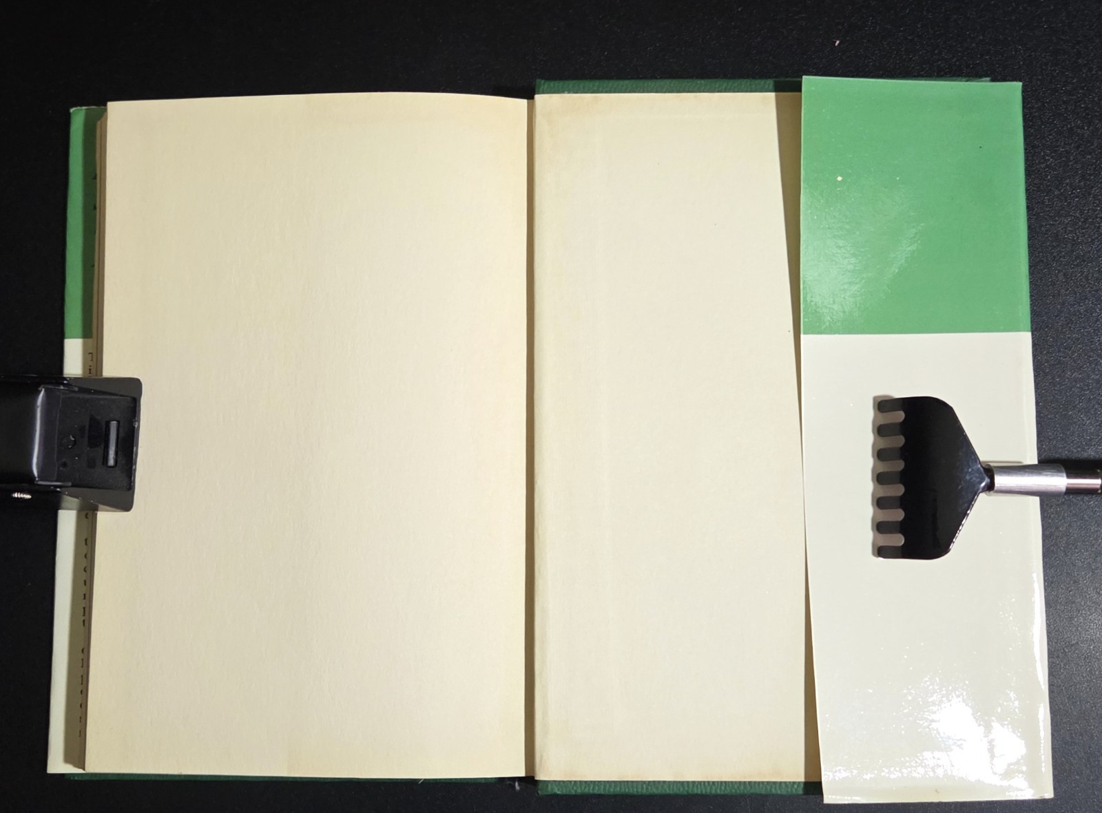 POSTAGE STAMPS AND THE BIBLE STORY – A.E. Gould (hc/dj) 1968 Vintage