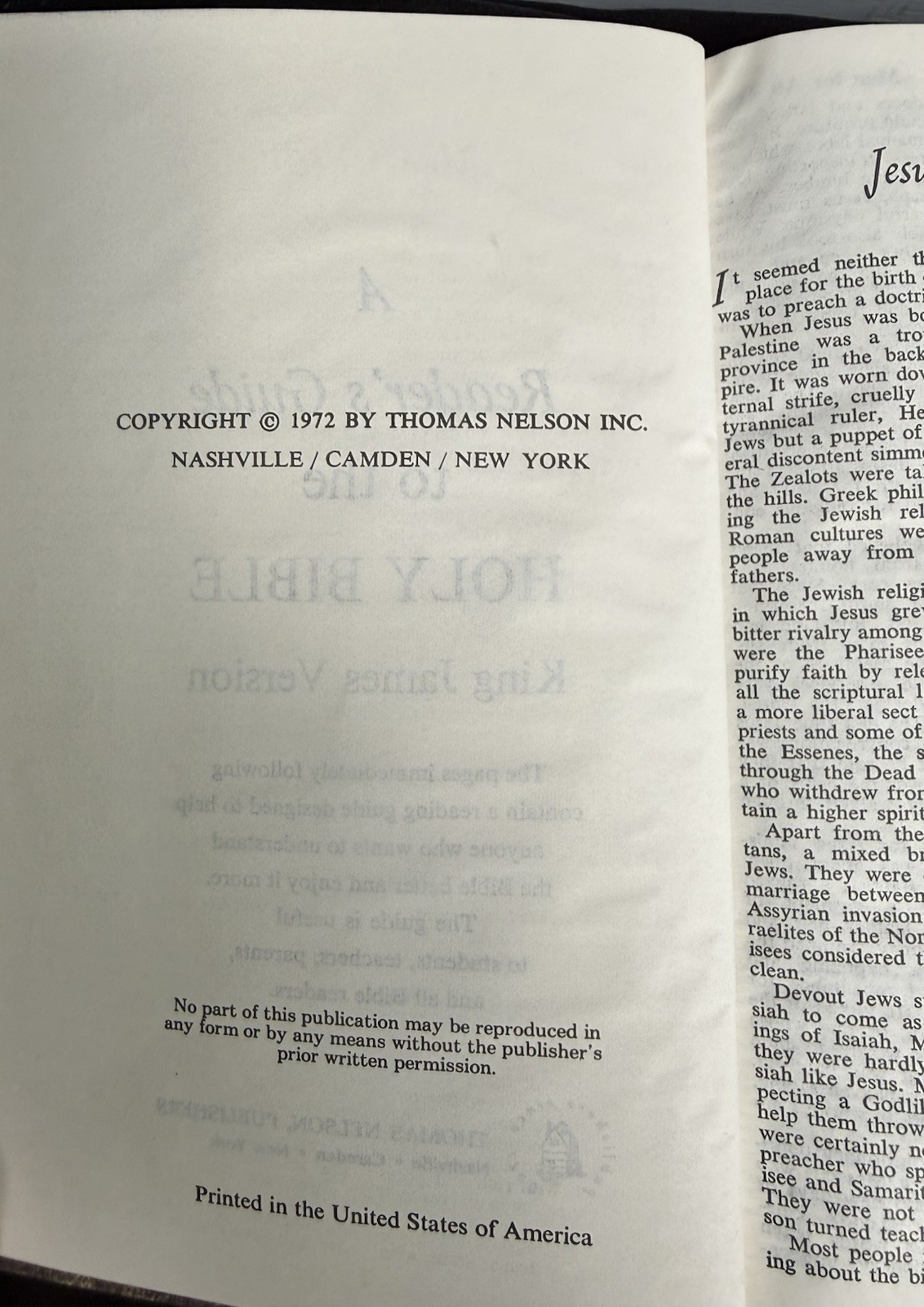 Holy Bible-King James Version 1972 Thomas Nelson Publication-Leather Bound-MINT!