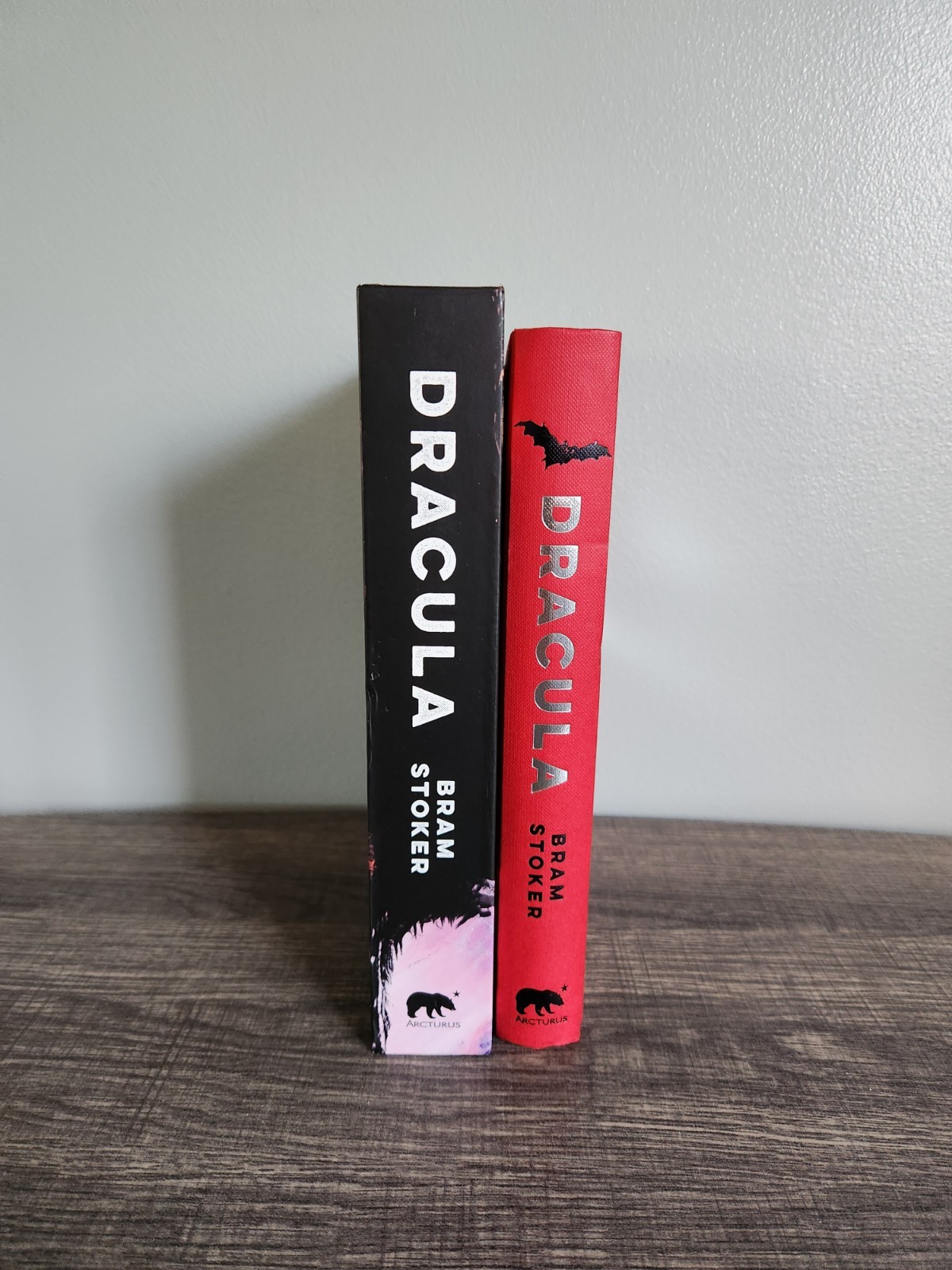 Dracula Bram Stoker Arcturus Hardcover Red Cloth Silver Foil Slipcase Gothic Art