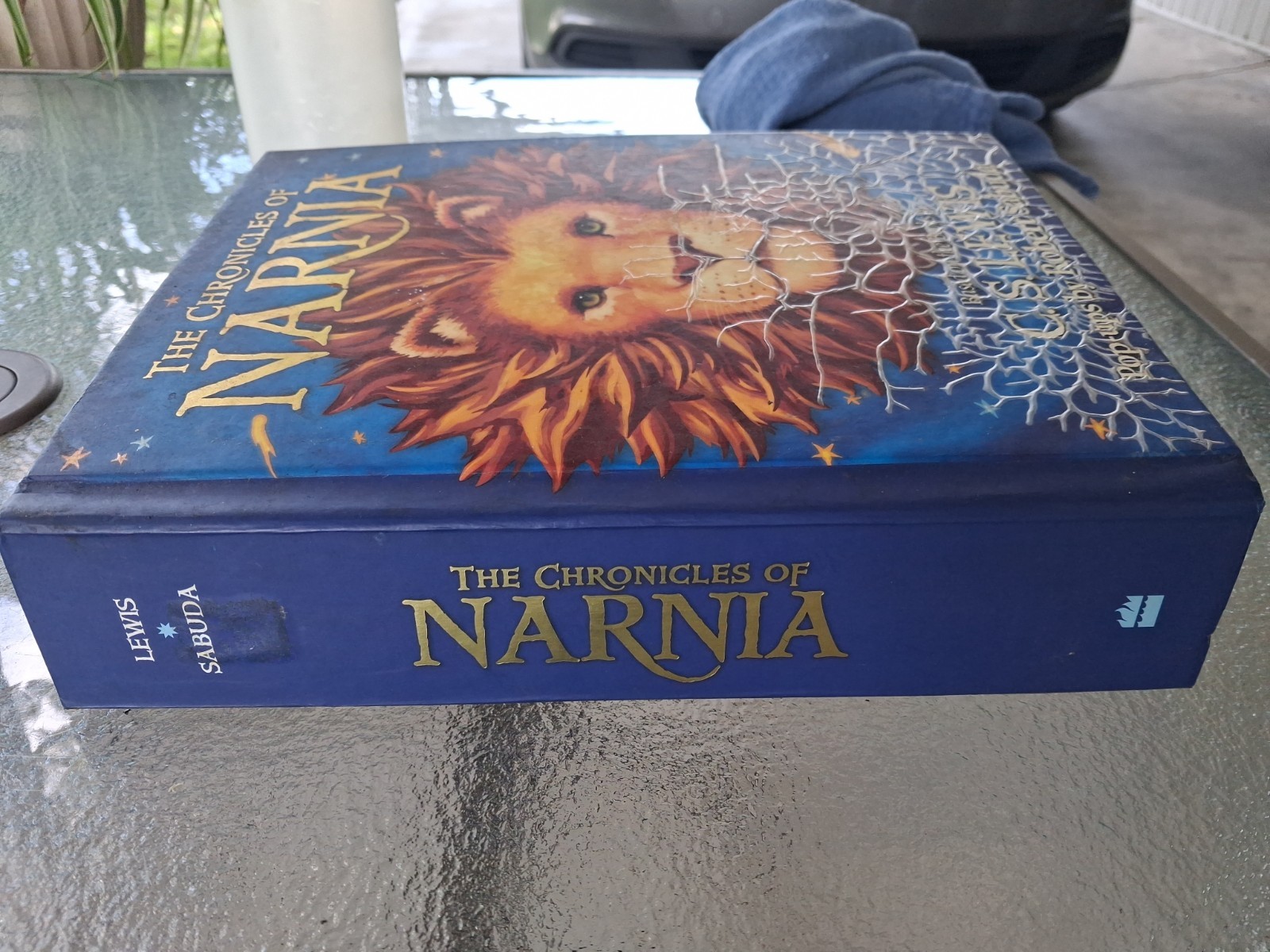 Chronicles of Narnia Pop-Up Book 2007 Hardcover Based on C.S. Lewis Fantasy Kids