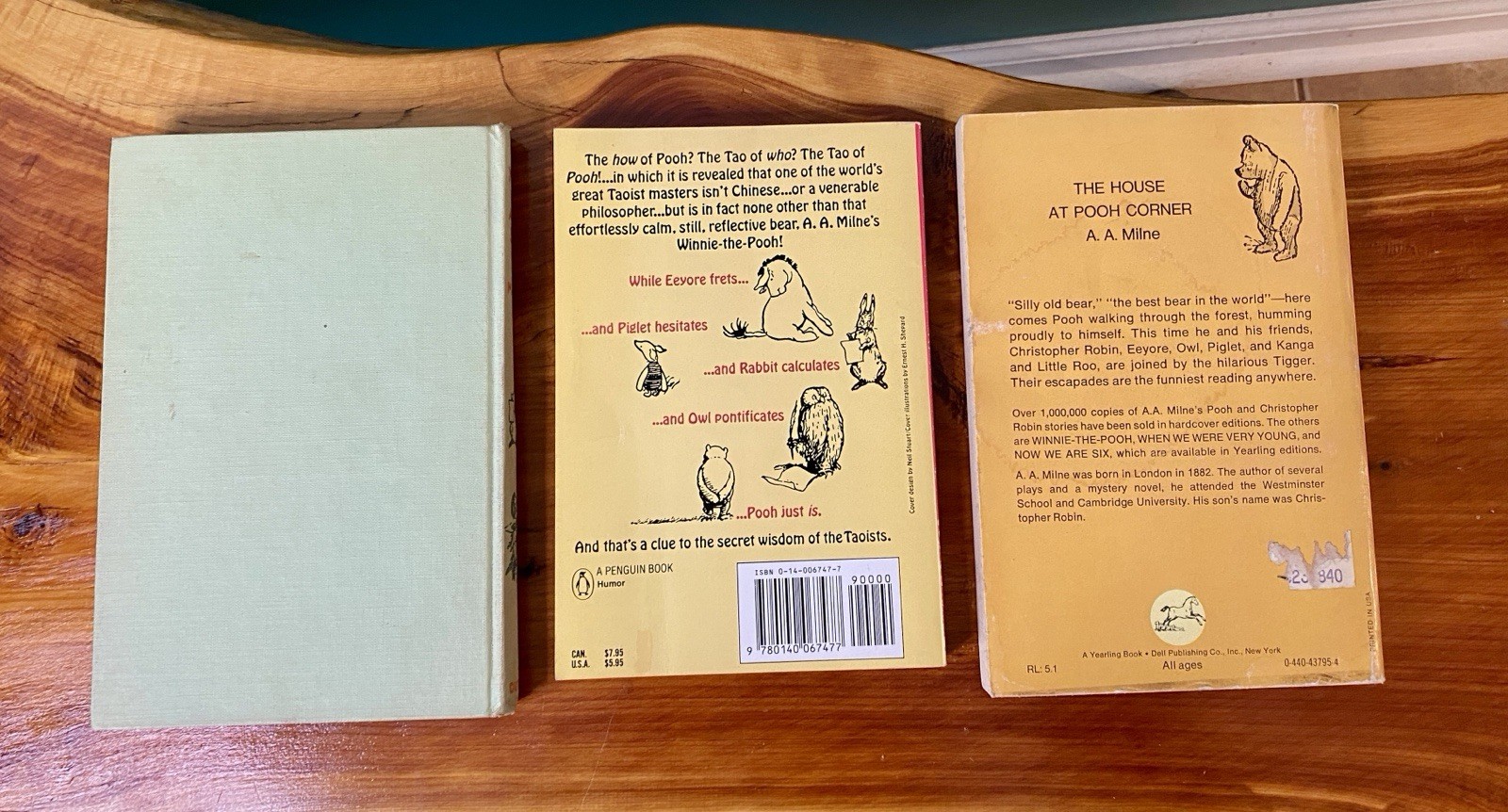 Lot of 7 VTG Winnie the Pooh books 1935