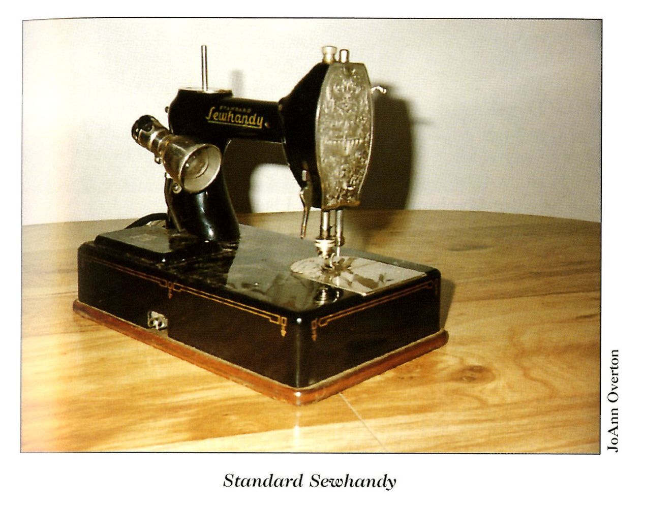 Featherweight 221, The Perfect Portable Book by Nancy Johnson-Srebro for C&T Pub