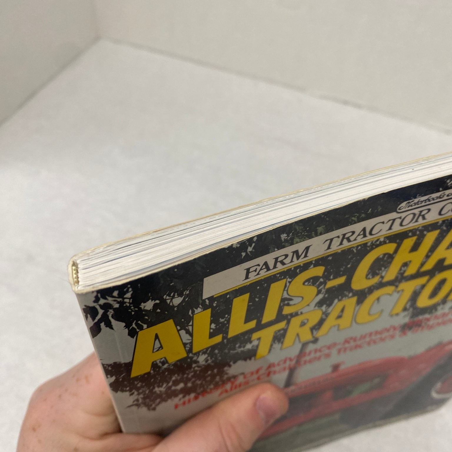 Allis-Chalmers Tractors C. H. Wendel 1992 Farm Tractor Color History Motorbooks