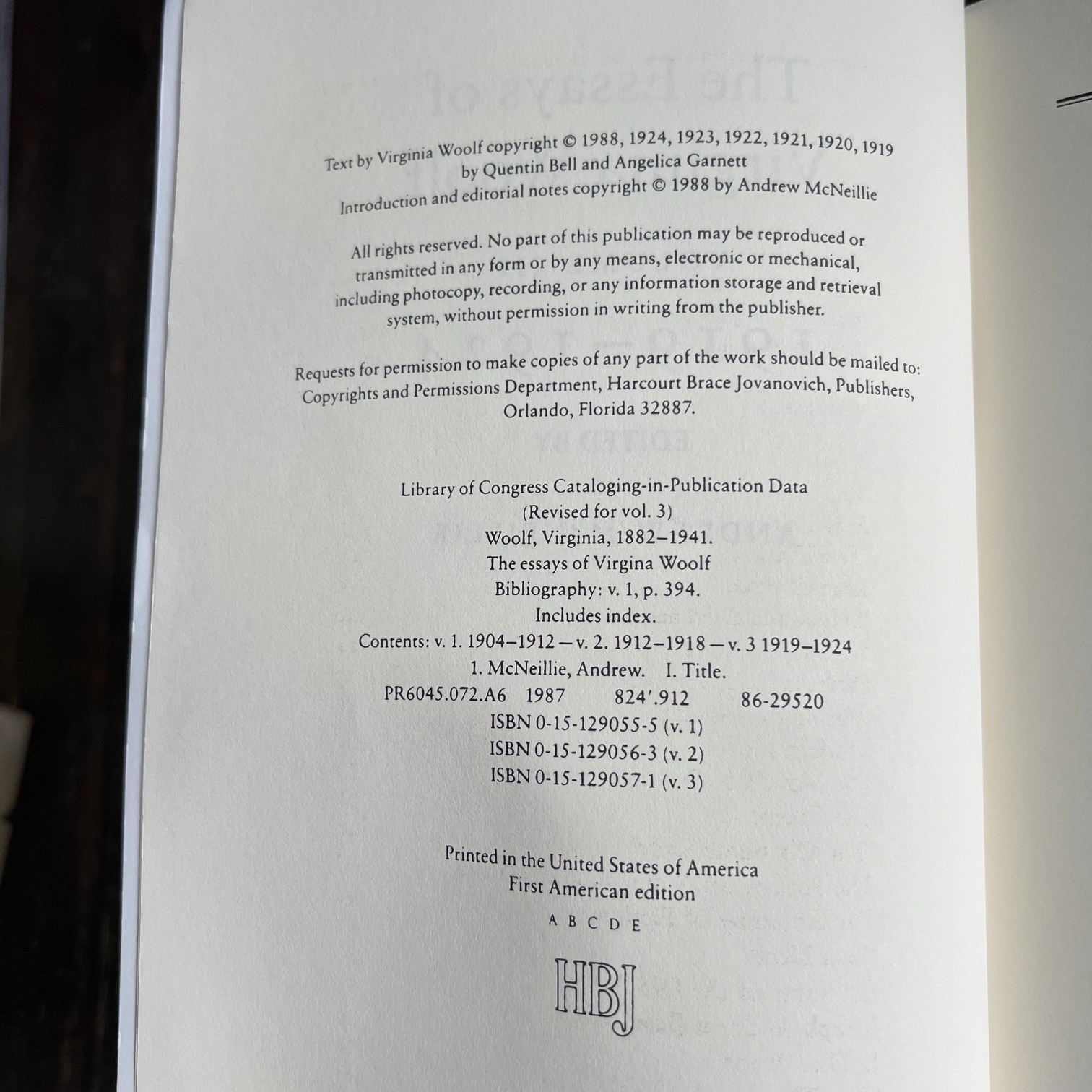 Essays of Virginia Woolf Volume 3 1919-1924 Andrew McNeillie Mariner Books