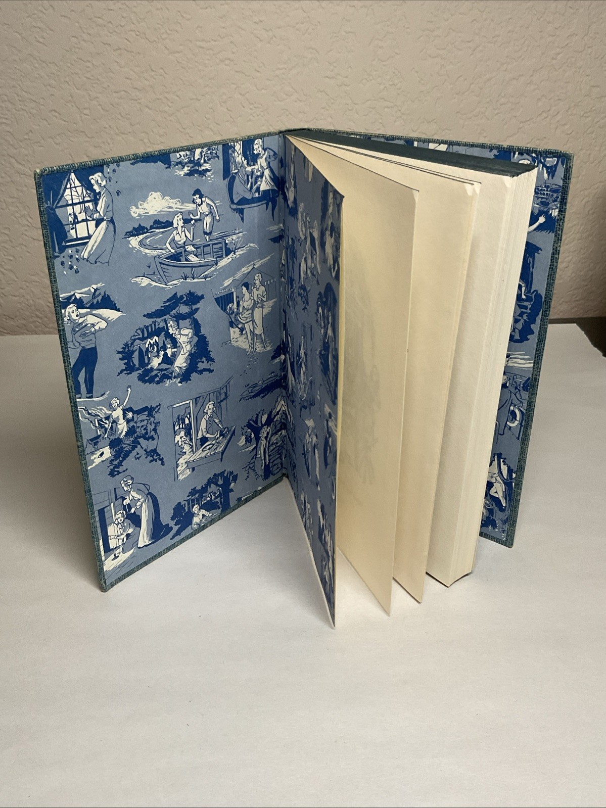 Nancy Drew Book #37 The Clue In The Old Stagecoach Tweed With DJ 1960 RT