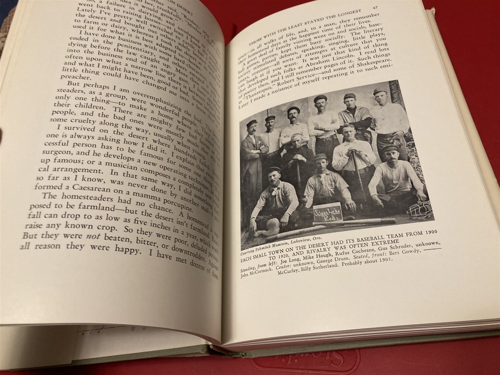 1971 hc, The Oregon Desert, E.R. Jackman and R.A. Long, 118 photos.