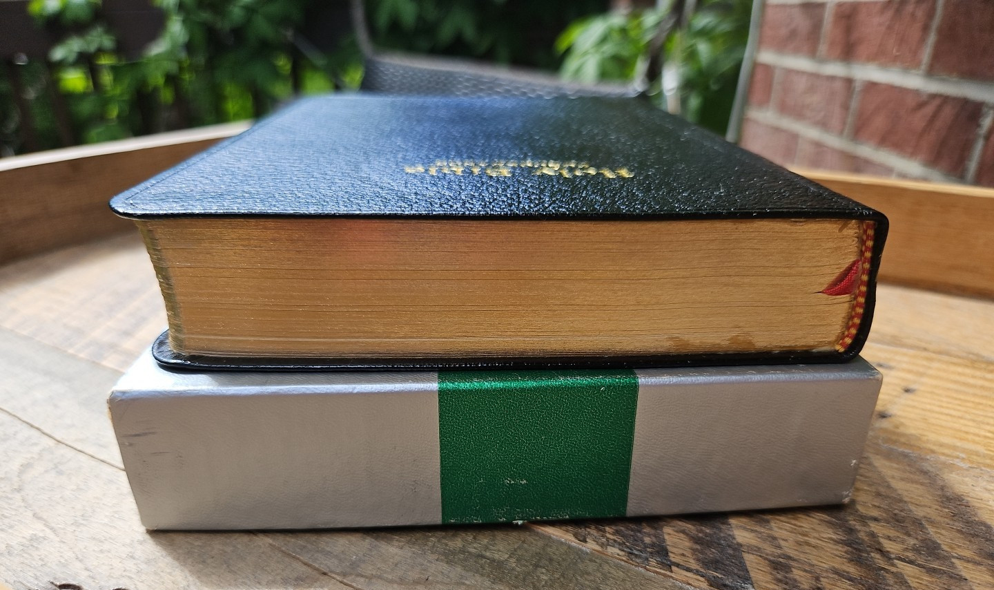 RARE Boxed KJV World Gift Bible Red Letter Black Genuine Leather World VG!