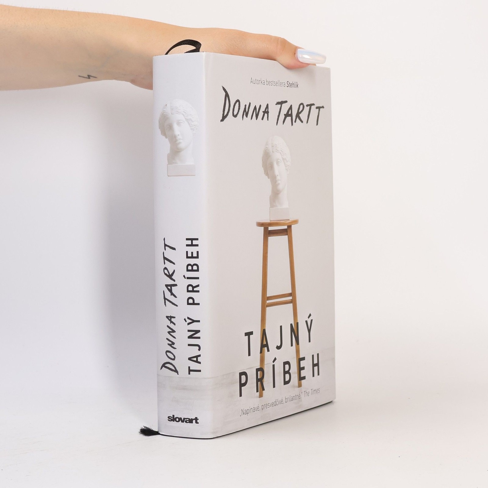 Tajný príbeh  |  Donna Tartt