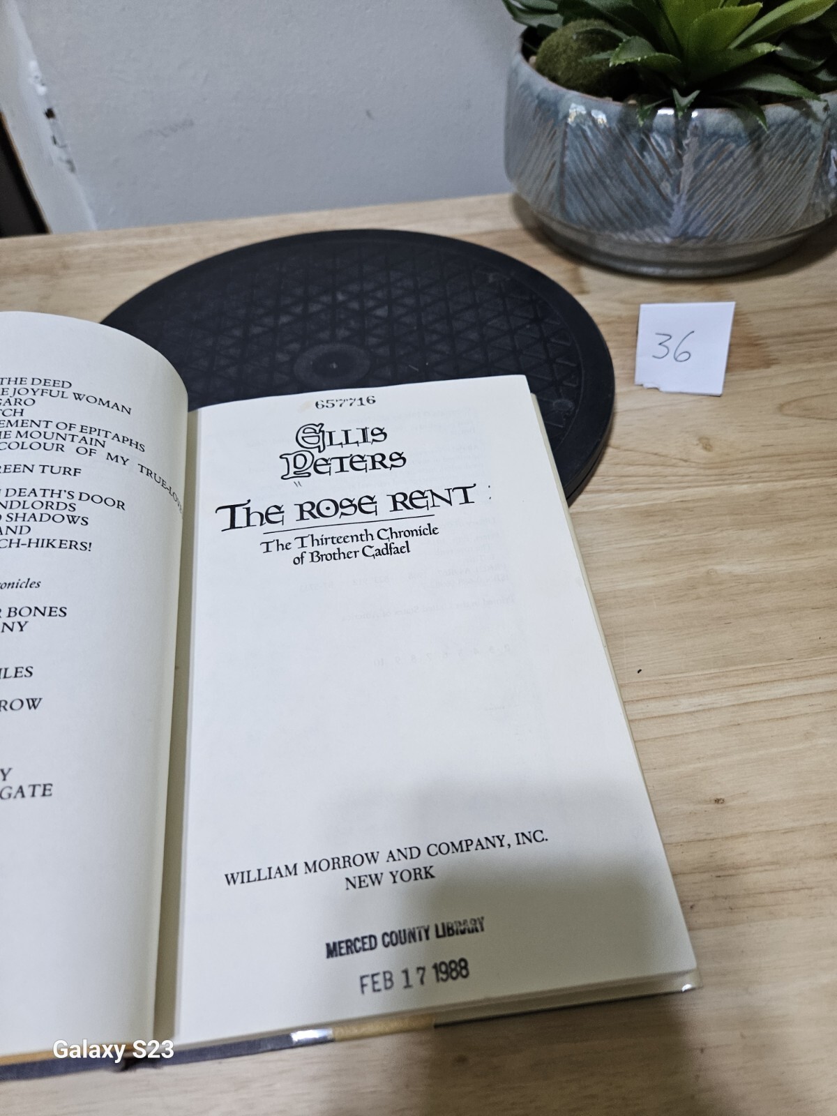 THE ROSE RENT By Ellis Peters 1986 Hardcover Dust Jacket