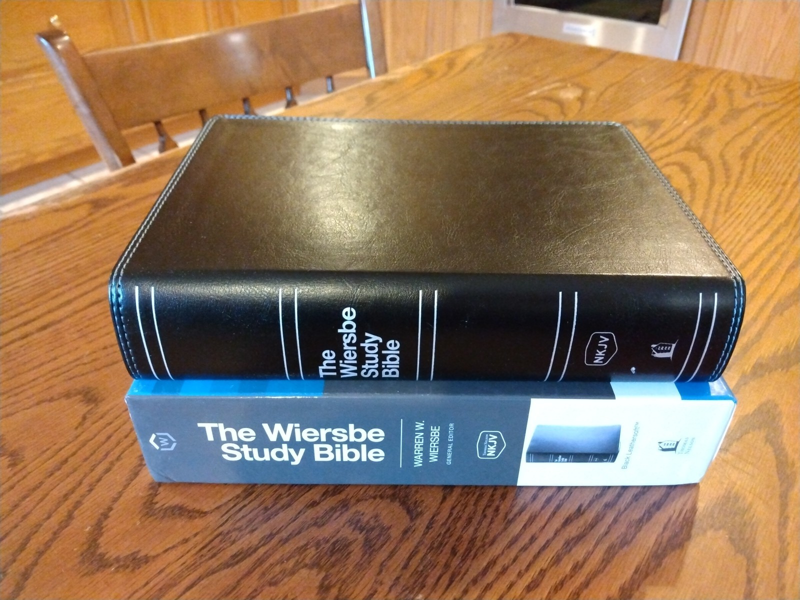 NKJV Wiersbe Study Bible ~ Retail $89.99~Black Leathersoft red letter