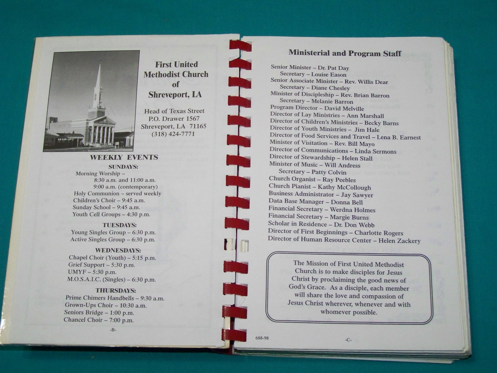 First United Methodist Church Shreveport LA 1998 Cookbook 700 recipes 366 pages