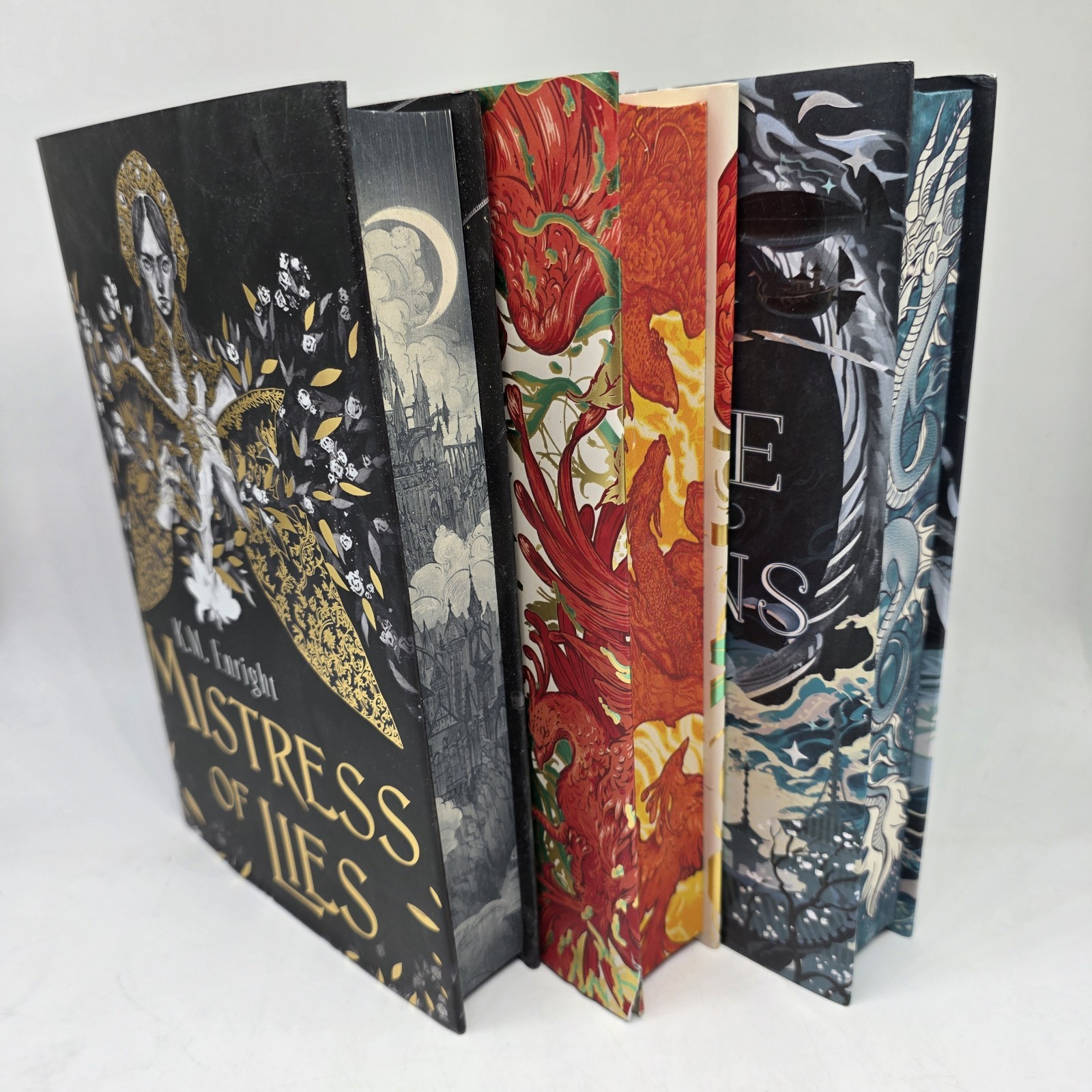 Illumicrate Mixed Lot Of 3 Exclusive Special Edition Signed Books Sprayed Edges