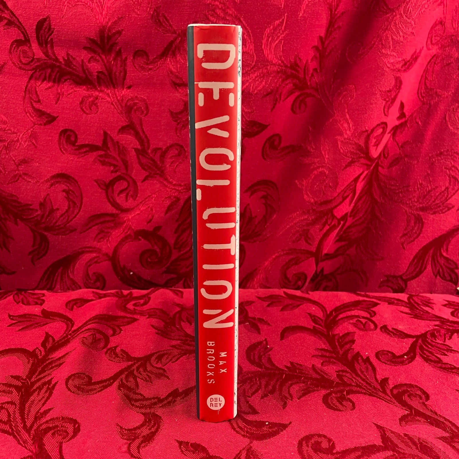 DEVOLUTION (Hardbound) Del Rey, Max Brooks, Dust Jacket