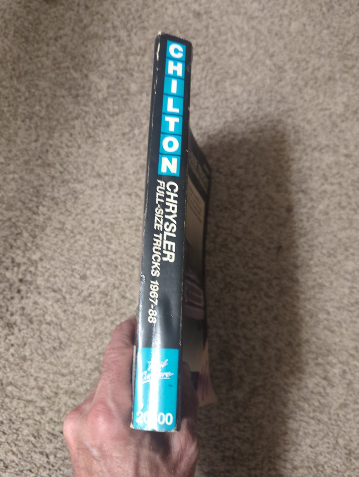 Chilton’s Chrysler Full-Size Trucks 1967-88 Repair Manual