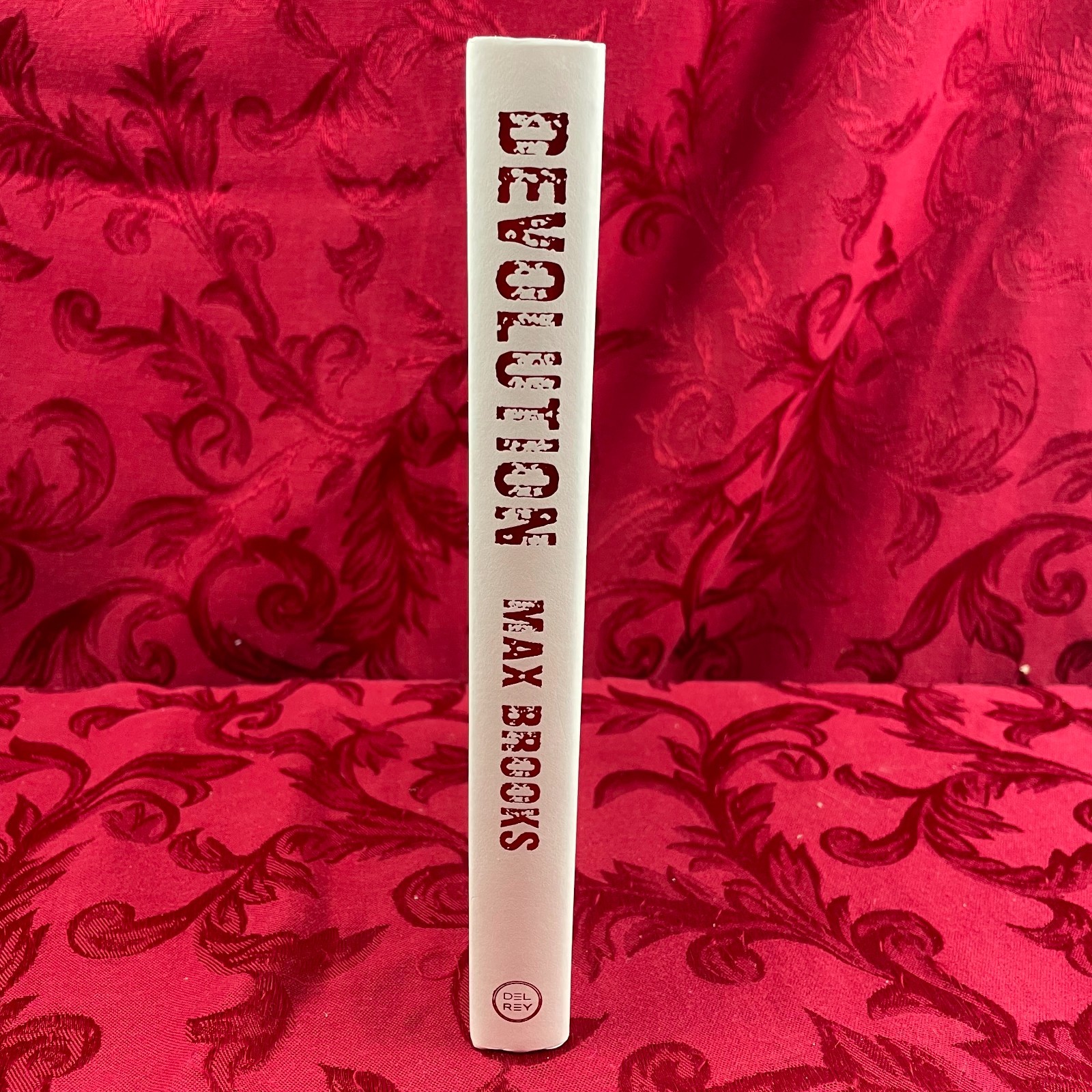 DEVOLUTION (Hardbound) Del Rey, Max Brooks, Dust Jacket