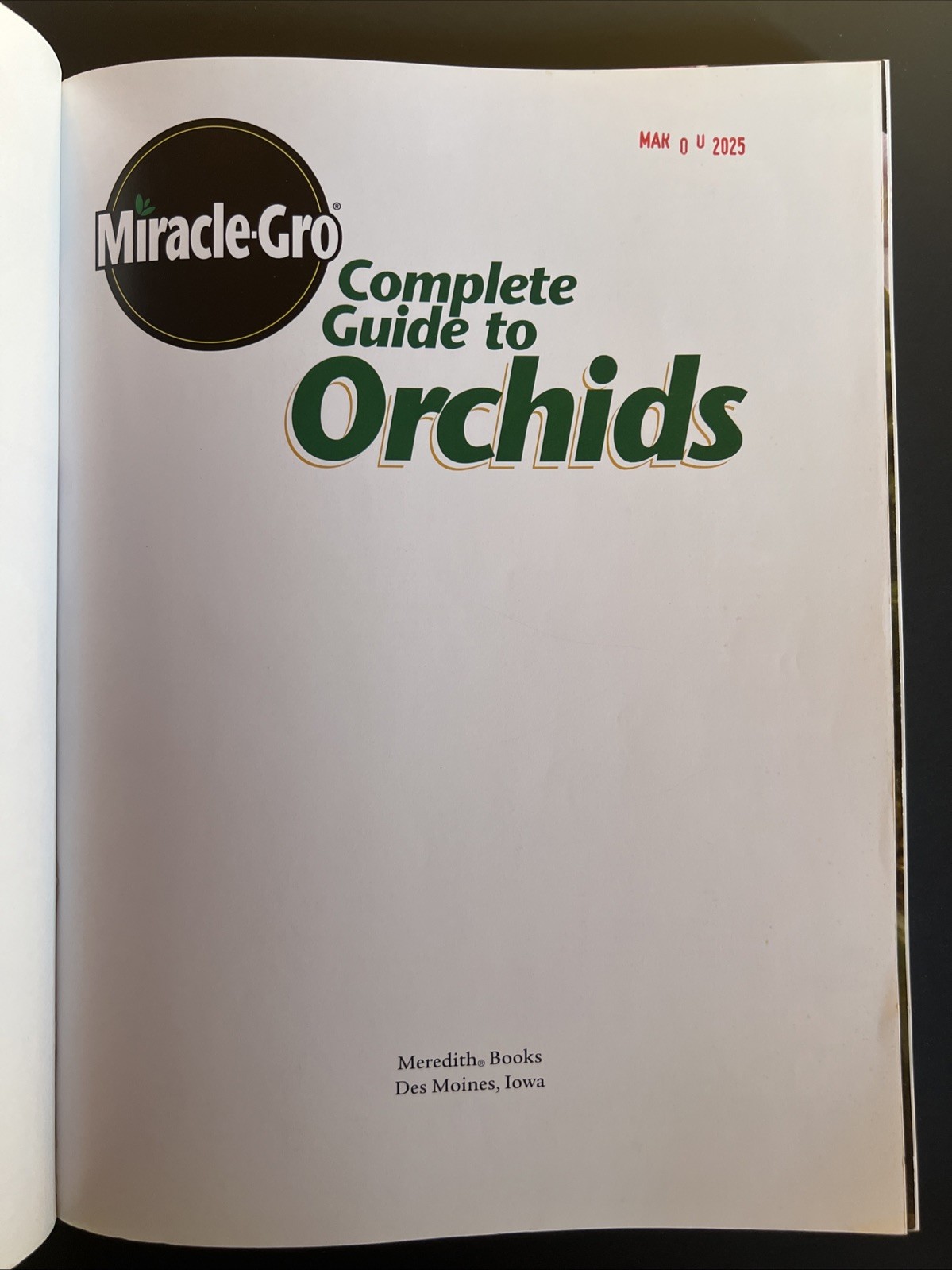 Orchids : Grow Beautiful Flowers with Confidence and Ease by Miracle-Gro…