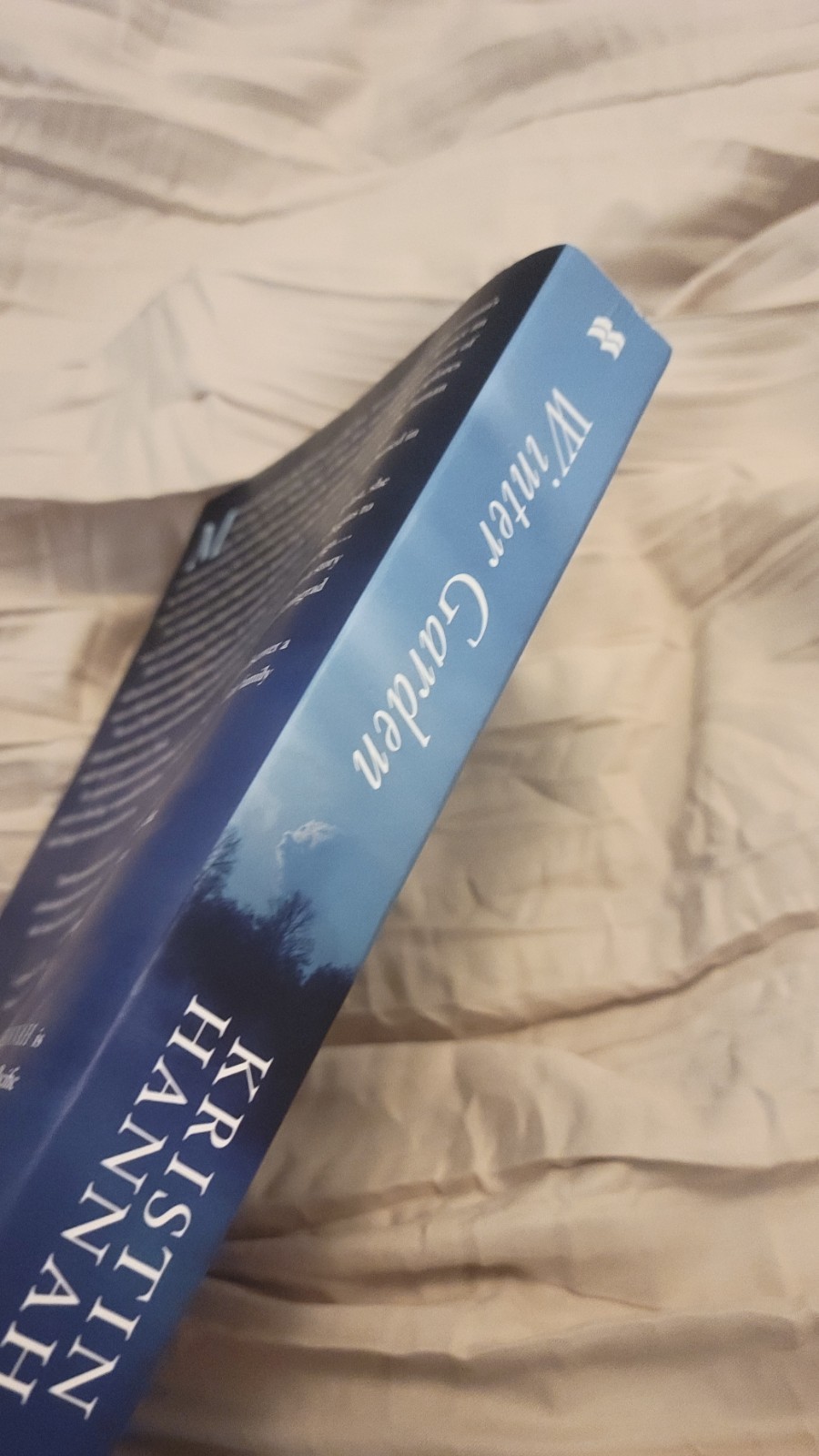 Kristin Hannah Winter Garden: A Novel 2011 Trade Paperback 448pp English